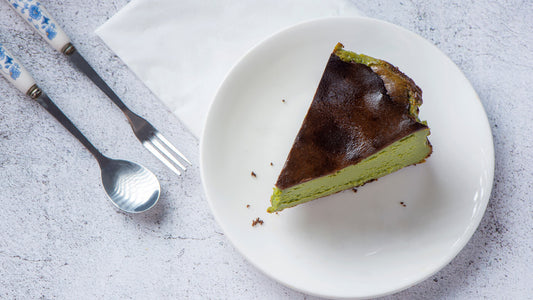ricetta della cheesecake basca al matcha